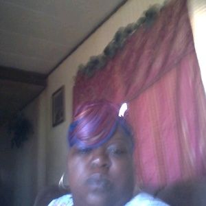 Meet your Posher, Hazel